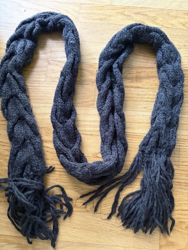 Kuscheliger wollschal mit - kuscheliger,