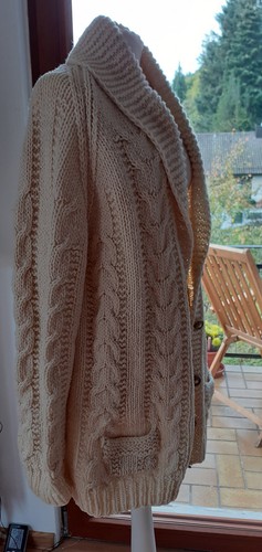 Strickjacke mit zopfmuster und - zopfmuster,